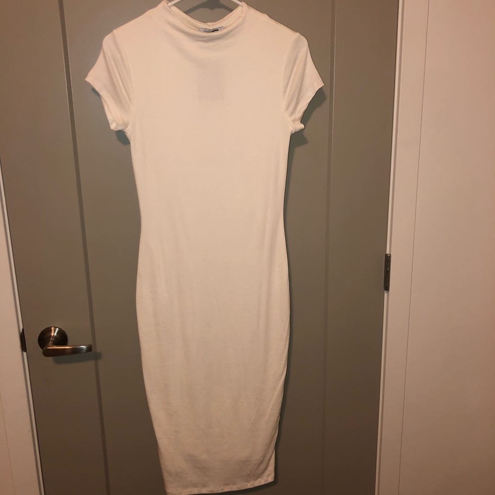 NWT White Fashionnova dress